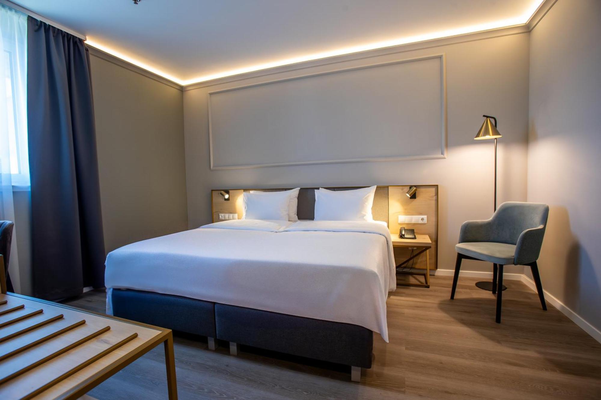 Expo Tower By Mellow Mood Hotels Budapest Exteriör bild