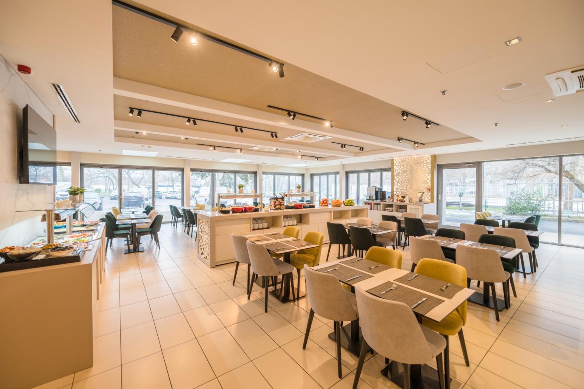 Expo Tower By Mellow Mood Hotels Budapest Exteriör bild