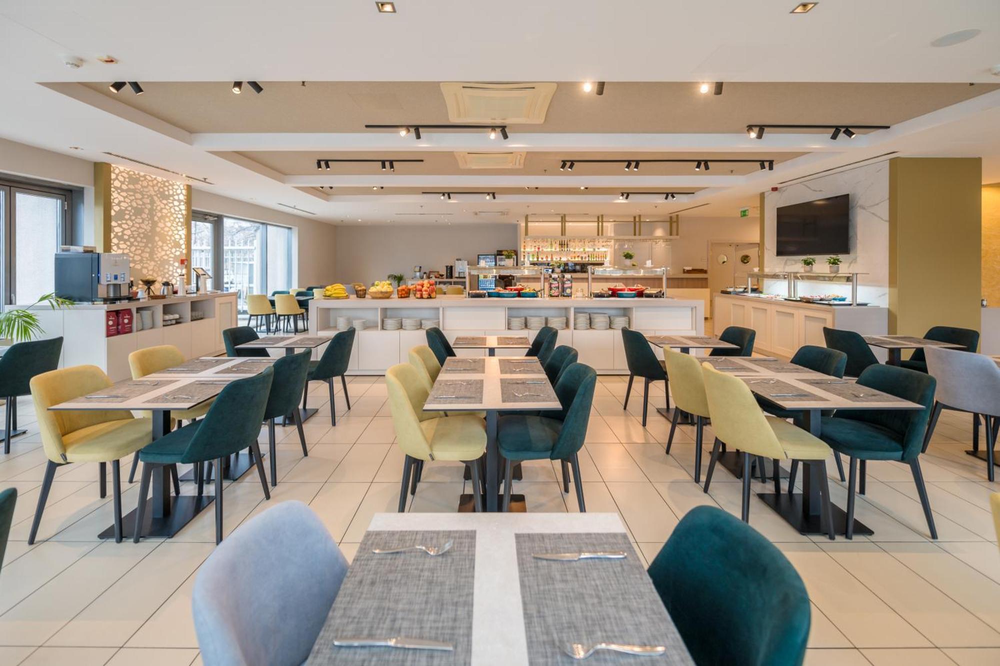 Expo Tower By Mellow Mood Hotels Budapest Exteriör bild