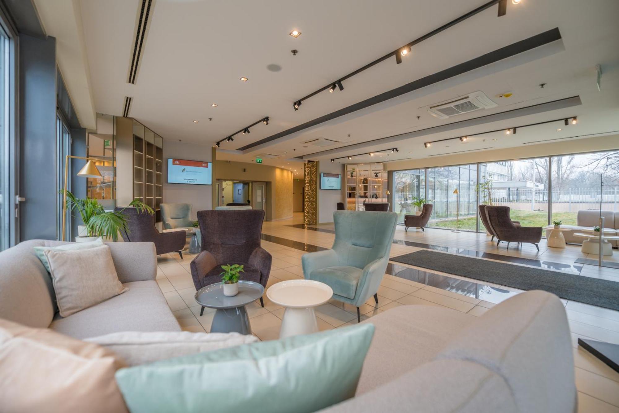 Expo Tower By Mellow Mood Hotels Budapest Exteriör bild